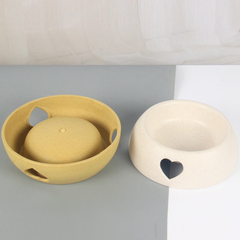 Practical heart food bowl in soft colors