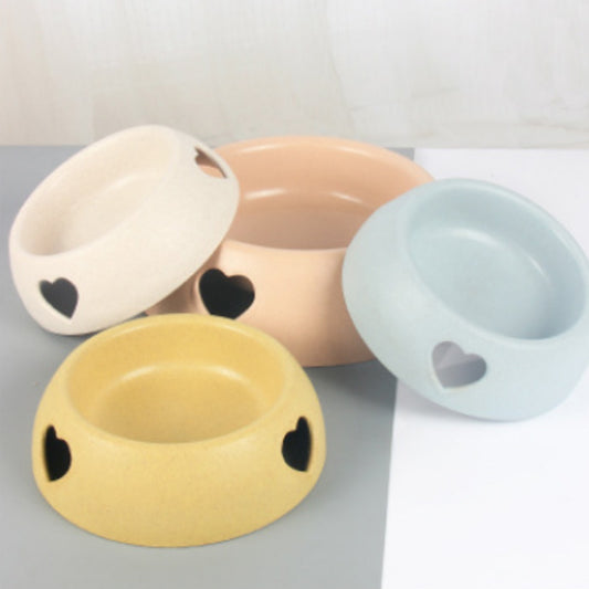 Practical heart food bowl in soft colors