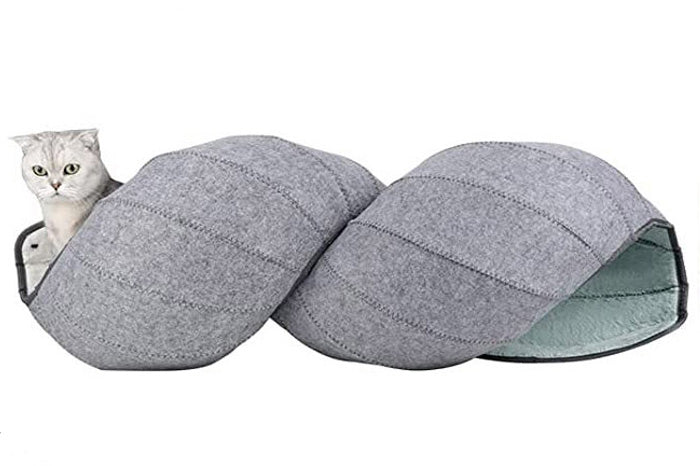 Expandable cat bed - many possibilities