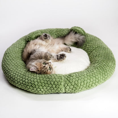 Cute cat bed - several sizes