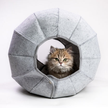 Expandable cat bed - many possibilities