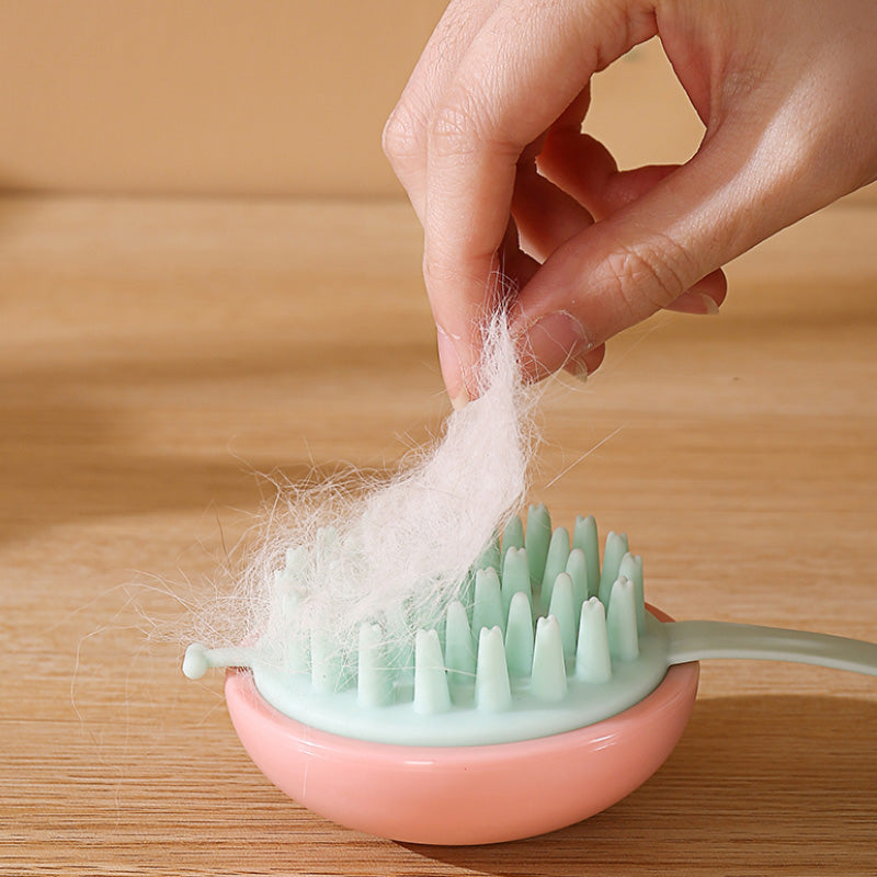 Massage brush with 3D spikes for bath time